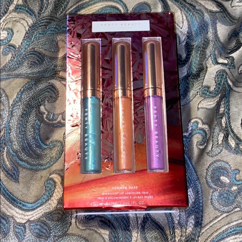 Lip gloss